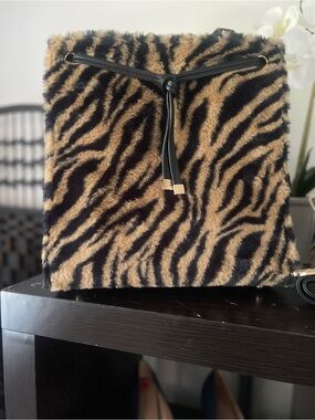 Cato Faux Fur Tiger-Print Drawstring Crossbody - Tan & Black